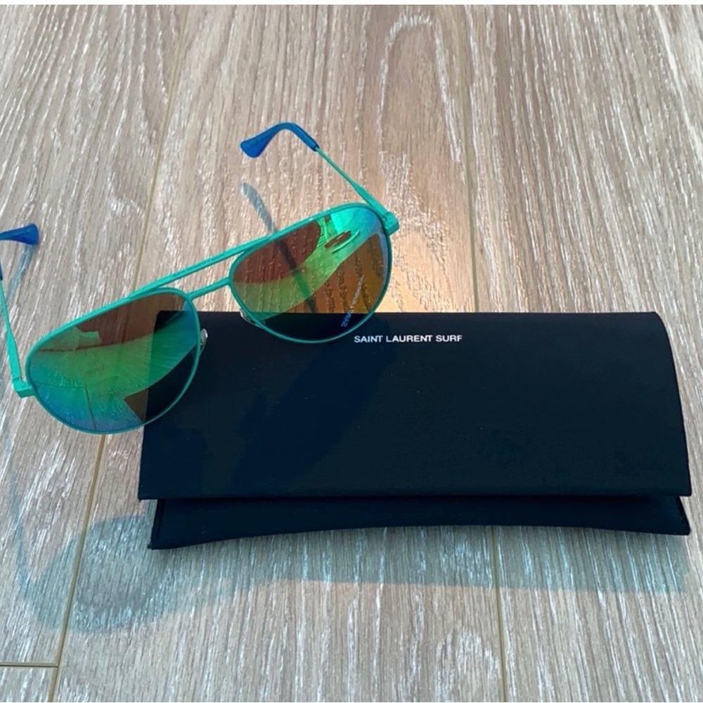 Saint Laurent Green Aviator Classic Surf